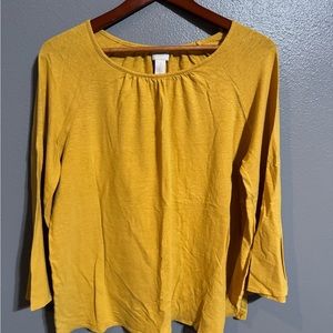 Chicos gold blouse size 3